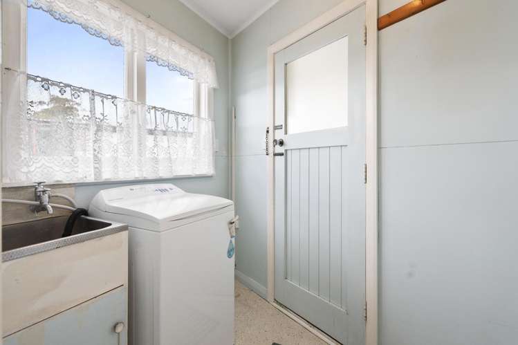 18 Fairview Avenue Feilding_12