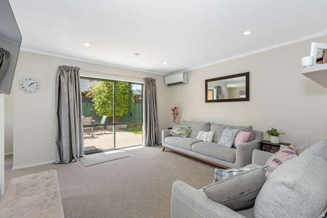 11 Bluebell Lane Woolston_2