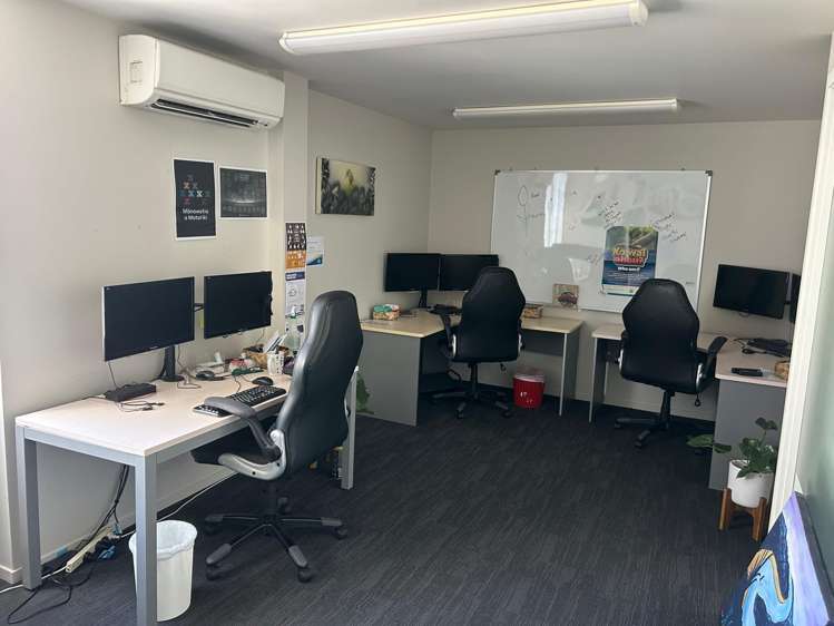 533 Grey Street Hamilton East_6