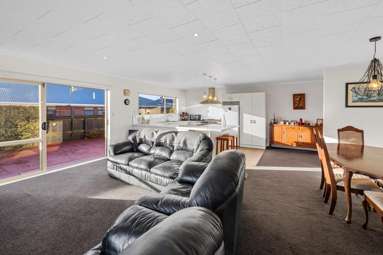 27 Elmbridge Place_3