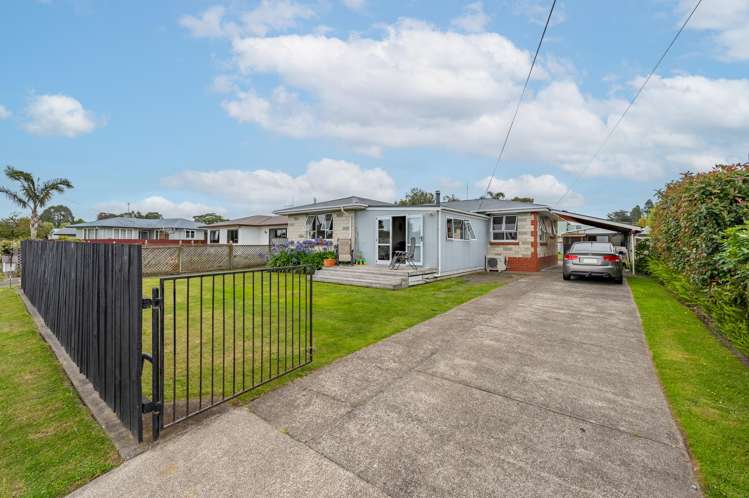 14 Read Crescent Clive_16