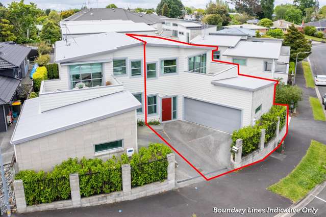 Stylish Townhouse in Top School Zones