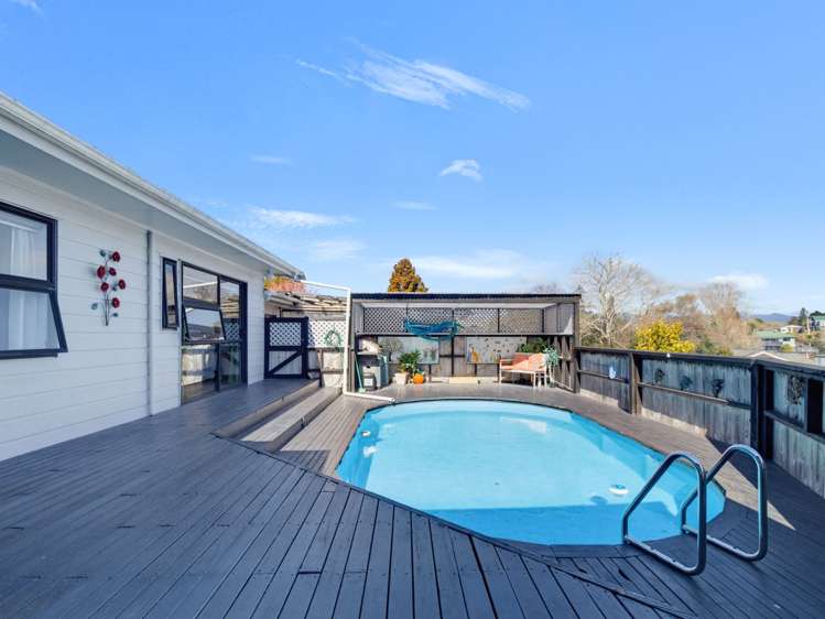 2 Islington Terrace Waihi_6