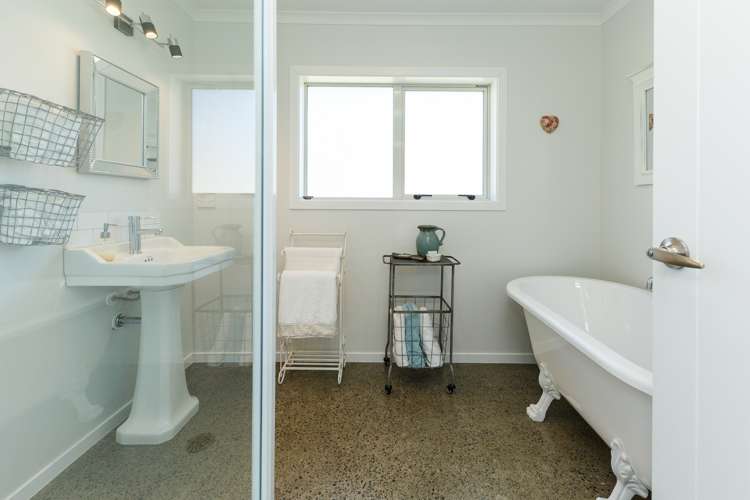 541 Newbury Line Bunnythorpe_20