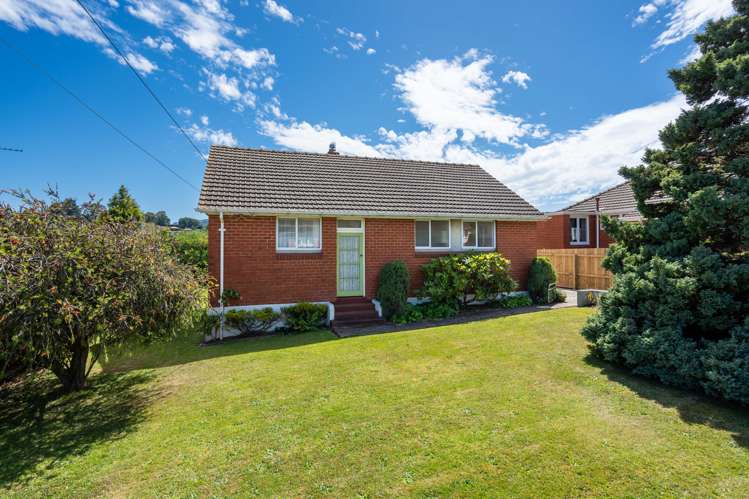 12 Burgess Street Green Island_20