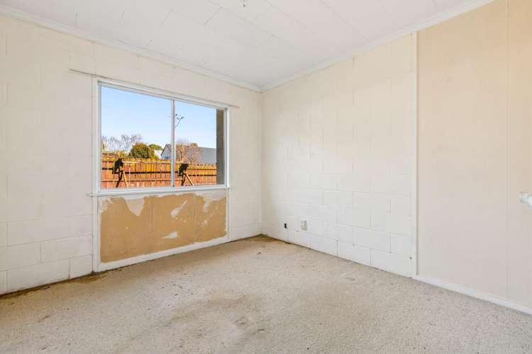 1/30 Ridgemount Rise Mangere Bridge_11