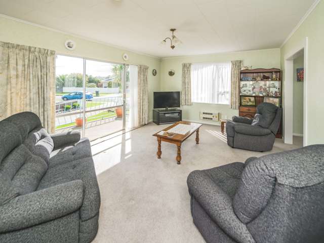 75 Lincoln Road Springvale_2