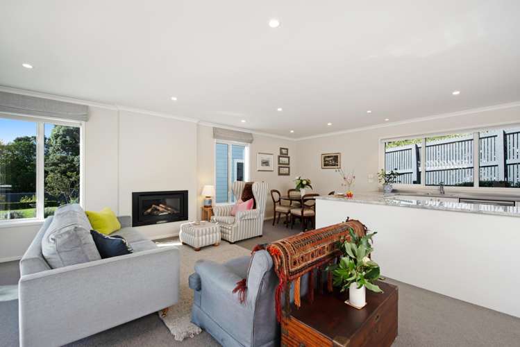 8 Kaka Street Waikanae_7