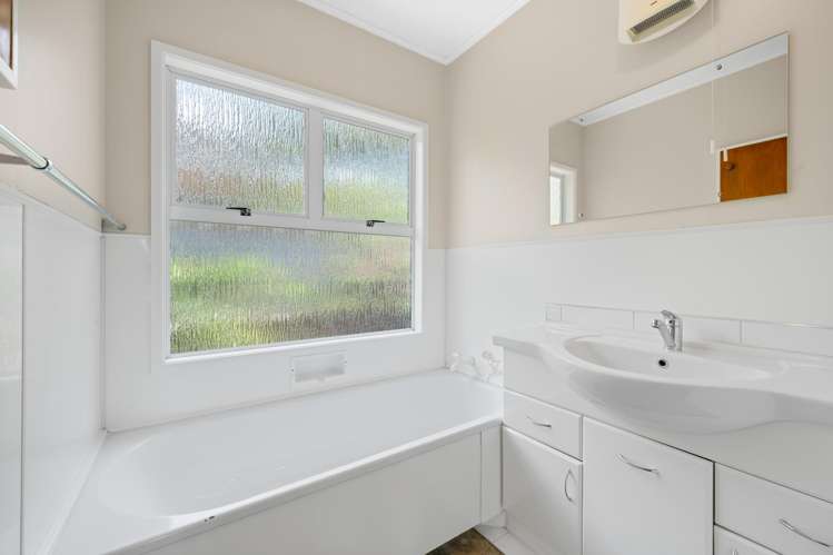 24 Saint Anne Road Waipu_18