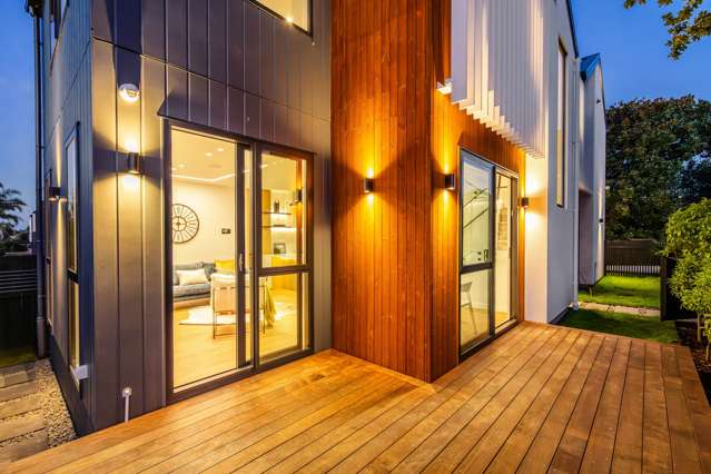Brand New, Double Westlake Zone
