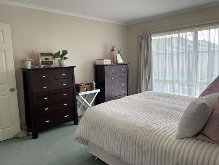 3 Chapletown Drive 10668_9