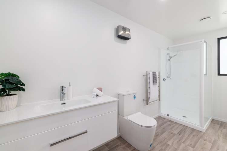 12 Lenton Street Aranui_12