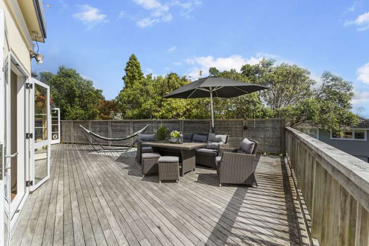 14 Deane Avenue Titirangi_19