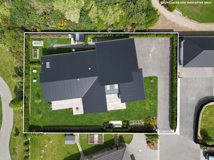 5 Carnaveron Drive Lincoln_27