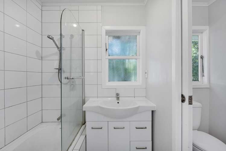 40 Hereford Street Te Atatu Peninsula_3