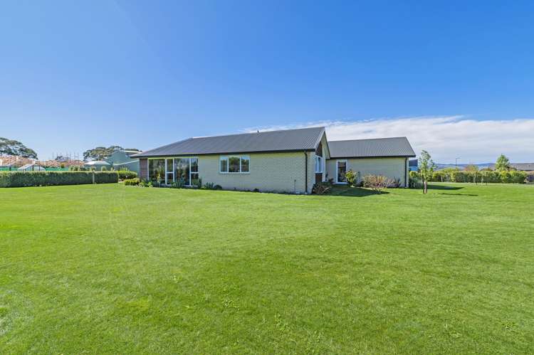 56 Verdeco Boulevard Lincoln_34