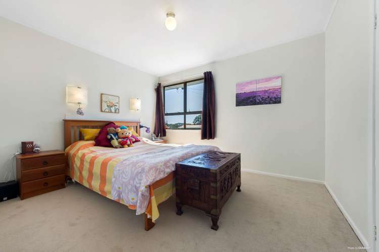 19 Keats Place Blockhouse Bay_7