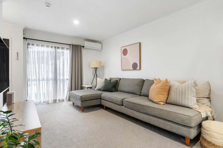 4/94 Glengarry Road Glen Eden_3