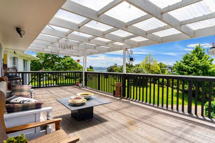 28 Pyle Road West One Tree Point_18