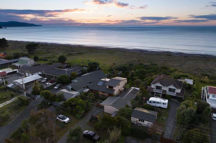 180 Rarangi Beach Road Rarangi_12