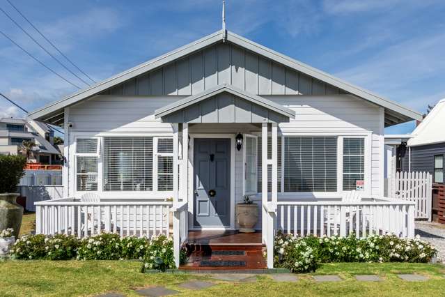 96 Marine Parade Paraparaumu Beach_1