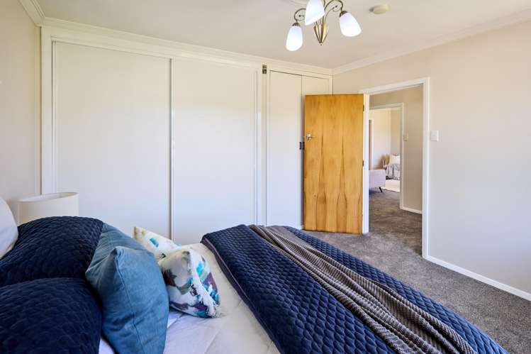 15 Palmer Crescent Silverstream_10