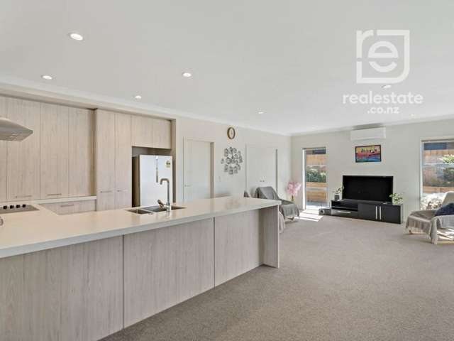 1 Hillpark Drive 1765_2