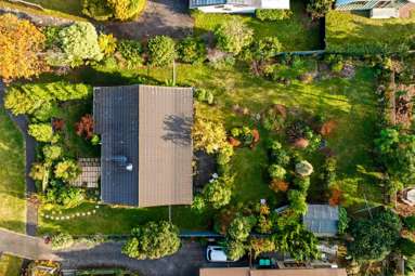 32 Charles Crescent_1