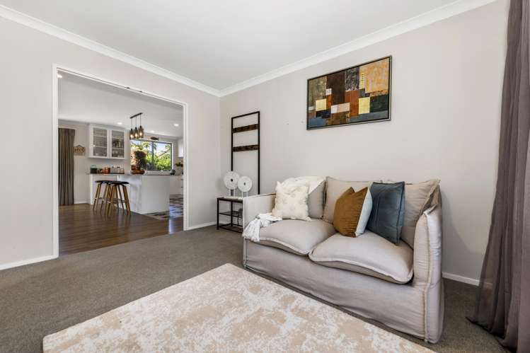 6 Lansell Drive East Tamaki Heights_11