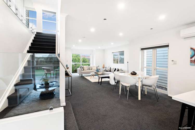 10 Karetai Crescent Favona_6