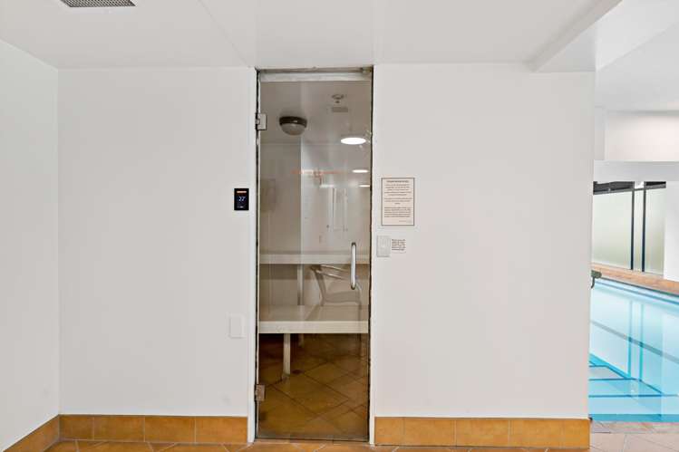 GB/68 Greys Avenue Auckland Central_15