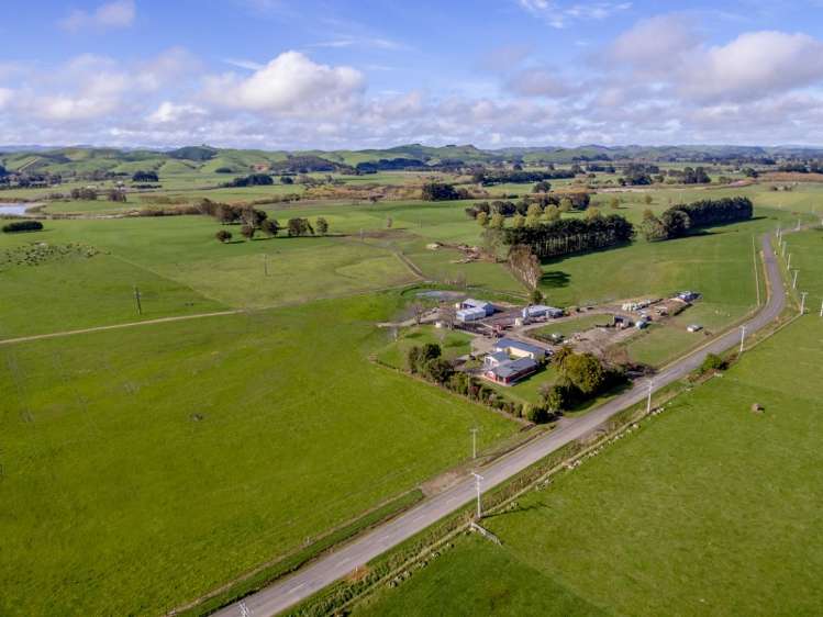 418 Scarborough Road Pahiatua_12