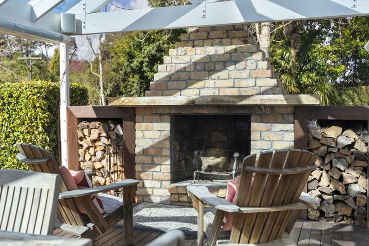 136 Attwood Road Paremoremo_21