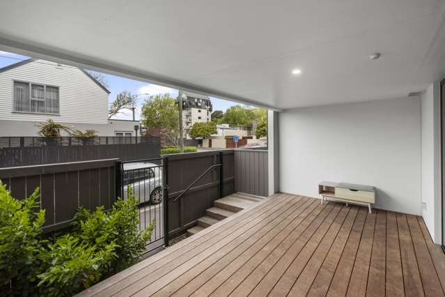 GO2/1 Hewitts Road Merivale_4