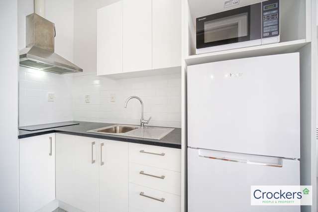 4E/77-85 Victoria Street West 10015_3