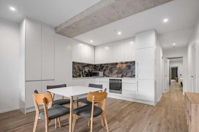 1/3 Vinegar Lane 10031_1