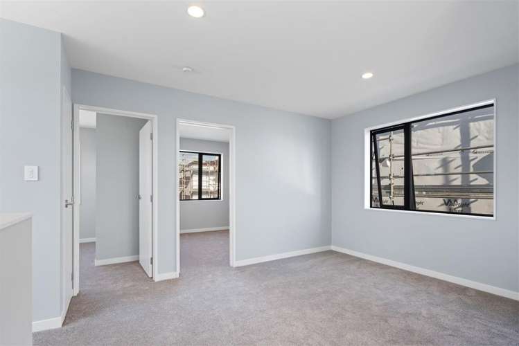 8 Taipahitini Road Karaka_11