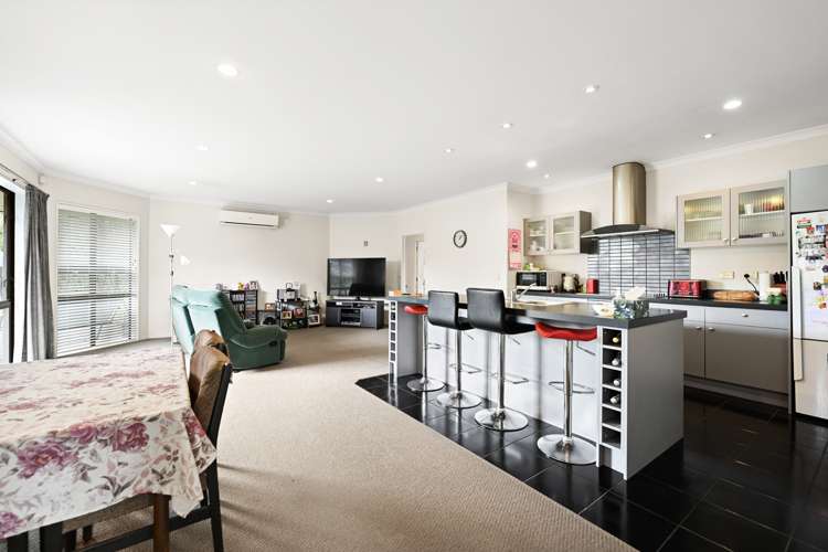 10 Somerton Drive Huntington_5