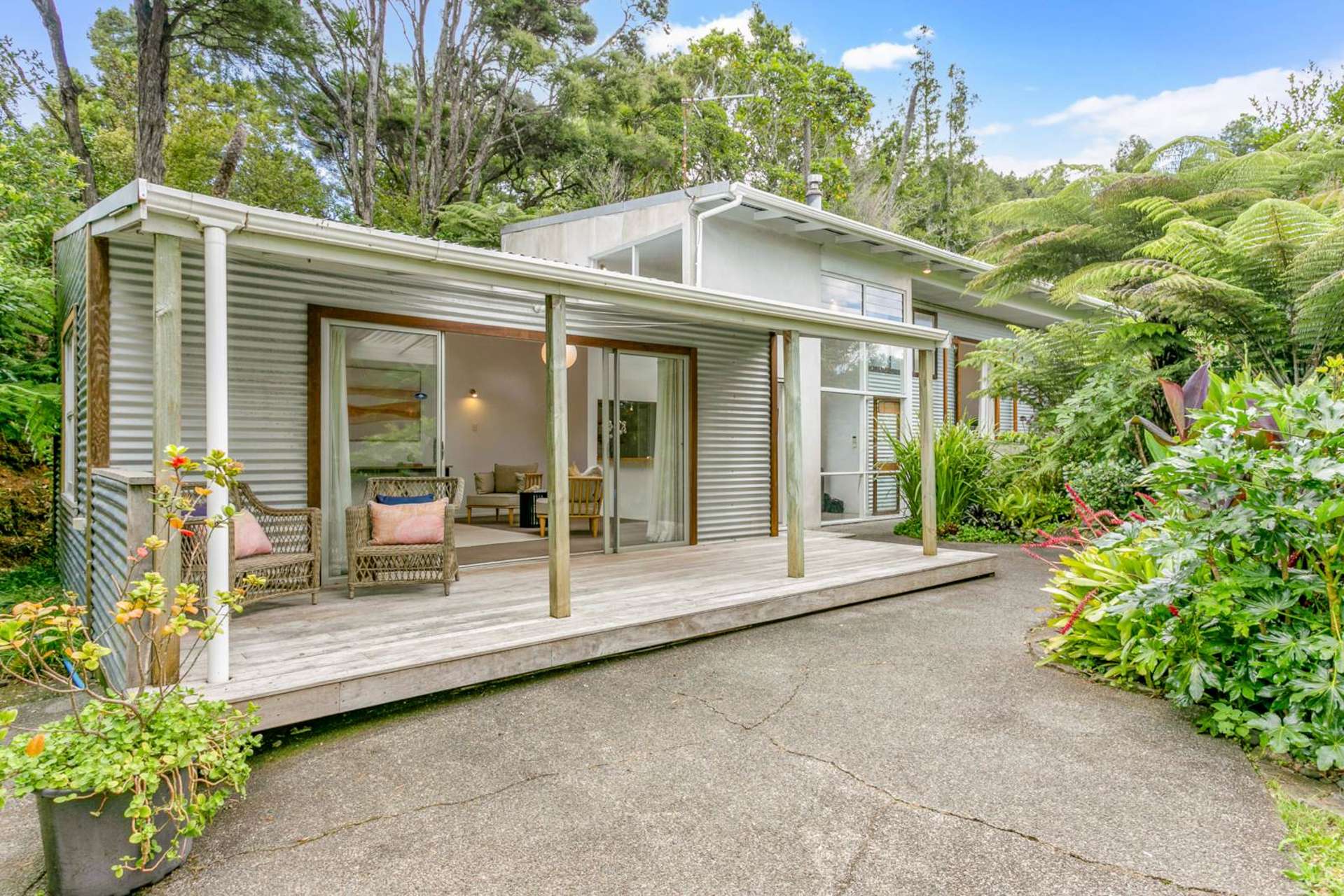 159 Scenic Drive Titirangi_0