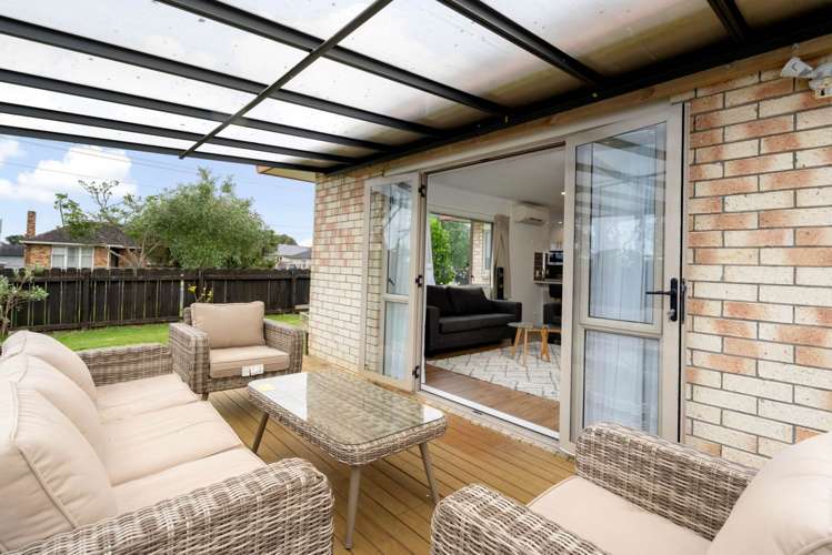 1 Thomas Rea Place Te Atatu South_16