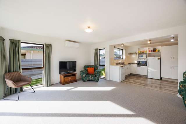 2b Droylsden Place Palmerston North Central_2