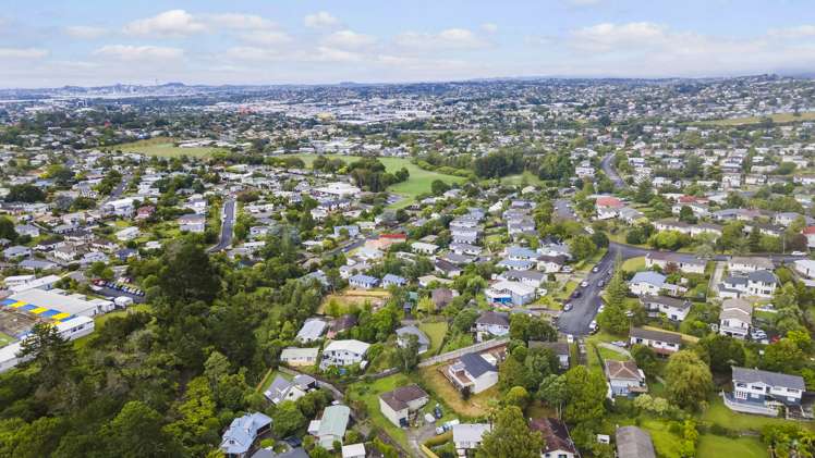 21 Erica Road Sunnynook_31