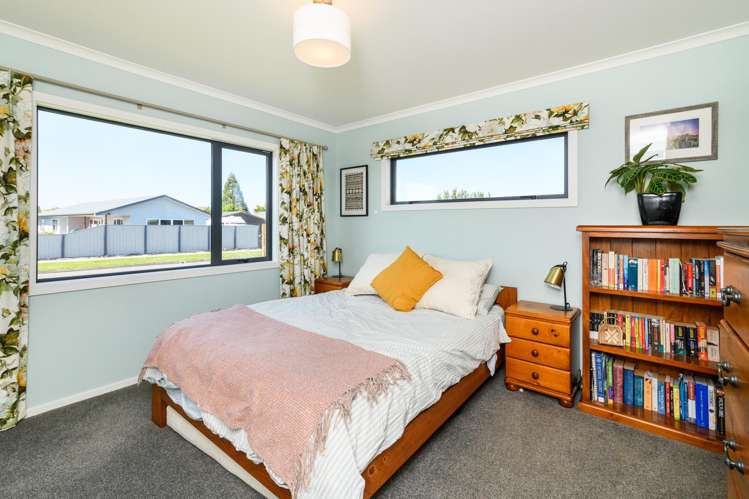 22 Wescombe Grove Feilding_7