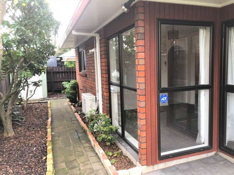 2/15a Armadale Road Remuera_23