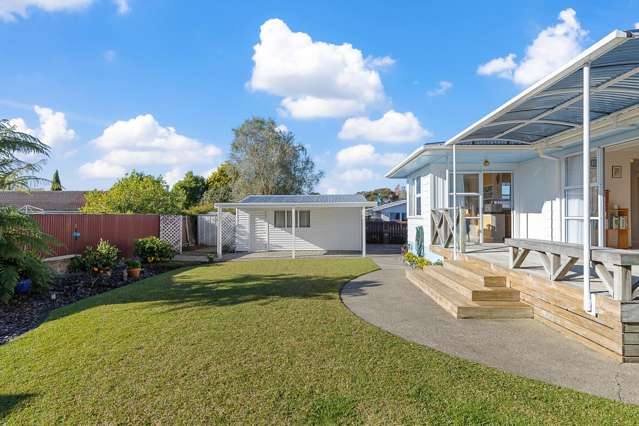 13 Kohekohe Place Pukete_4
