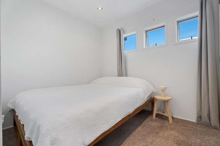 8 Ireland Street 1664_13