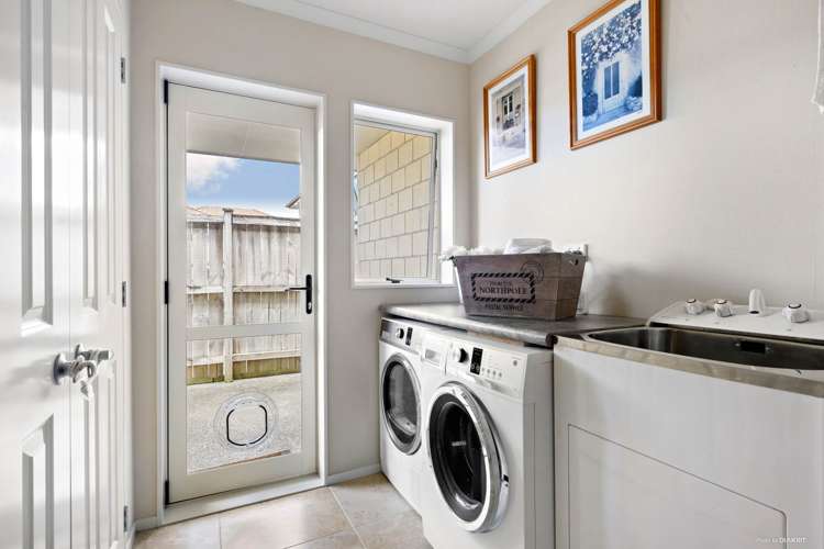 3 Pine Harbour Parade Beachlands_21