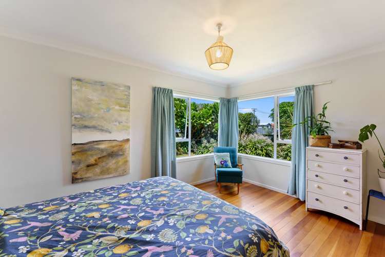 32 Kiharoa Street Otaki Beach_11