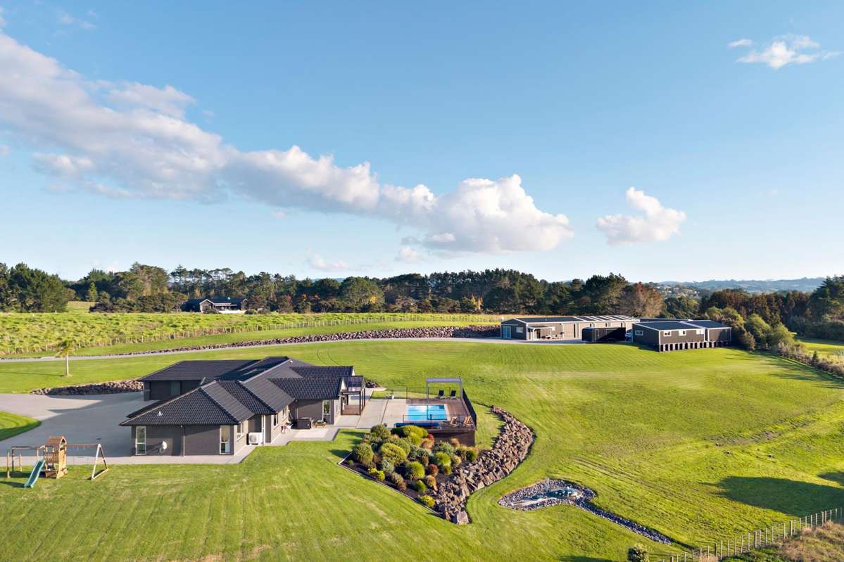 135 Nixon Road_0