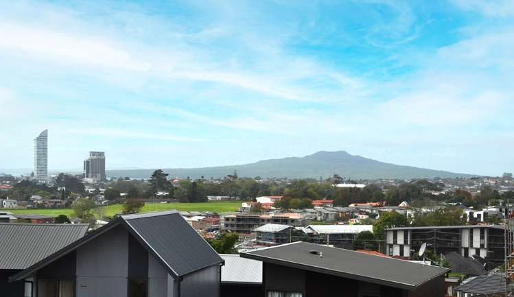 2/56 Potter Avenue Northcote_3